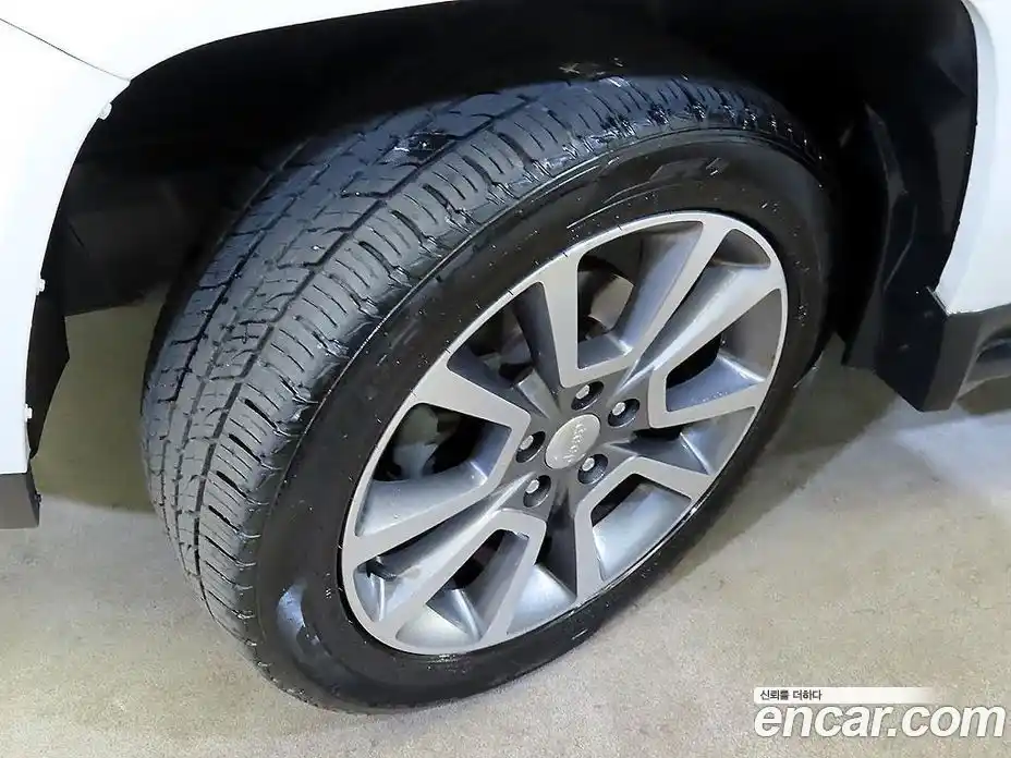 Jeep Compass 2016 2.4 автомат (гидро), фото 20