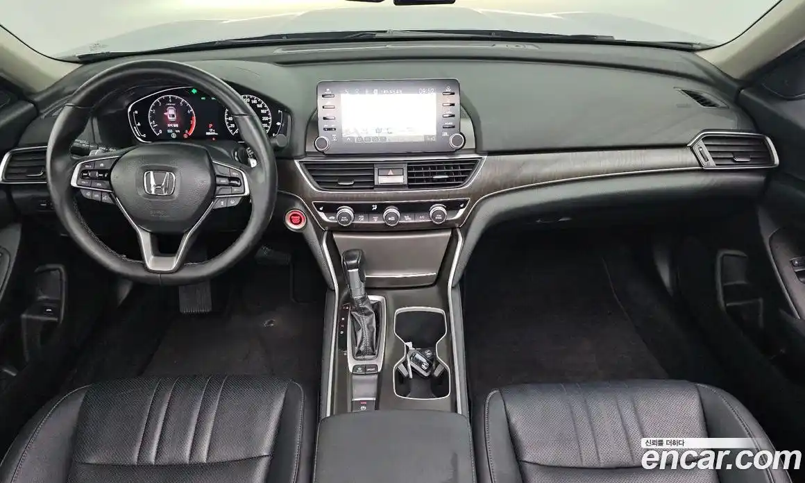 Honda Accord 2019 1.5 автомат (гидро), фото 10