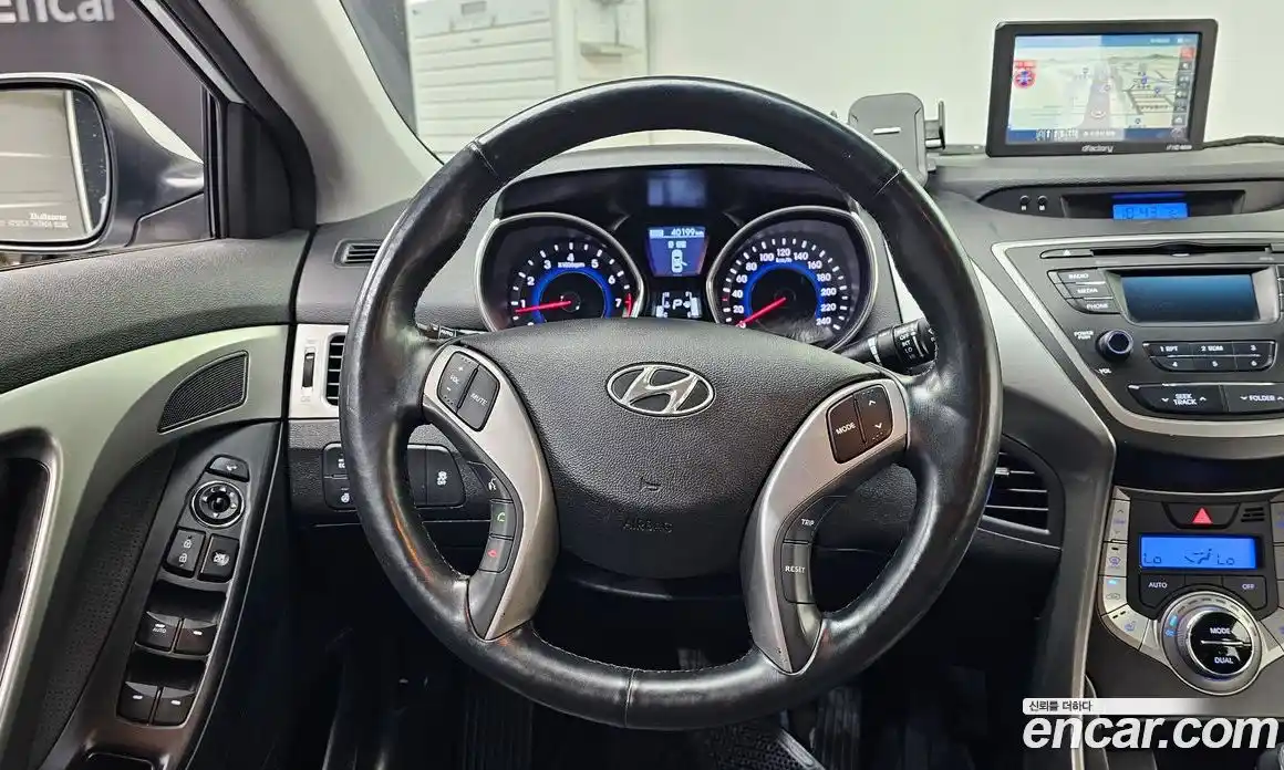 Hyundai Avante 2013 1.6 автомат (гидро), фото 18