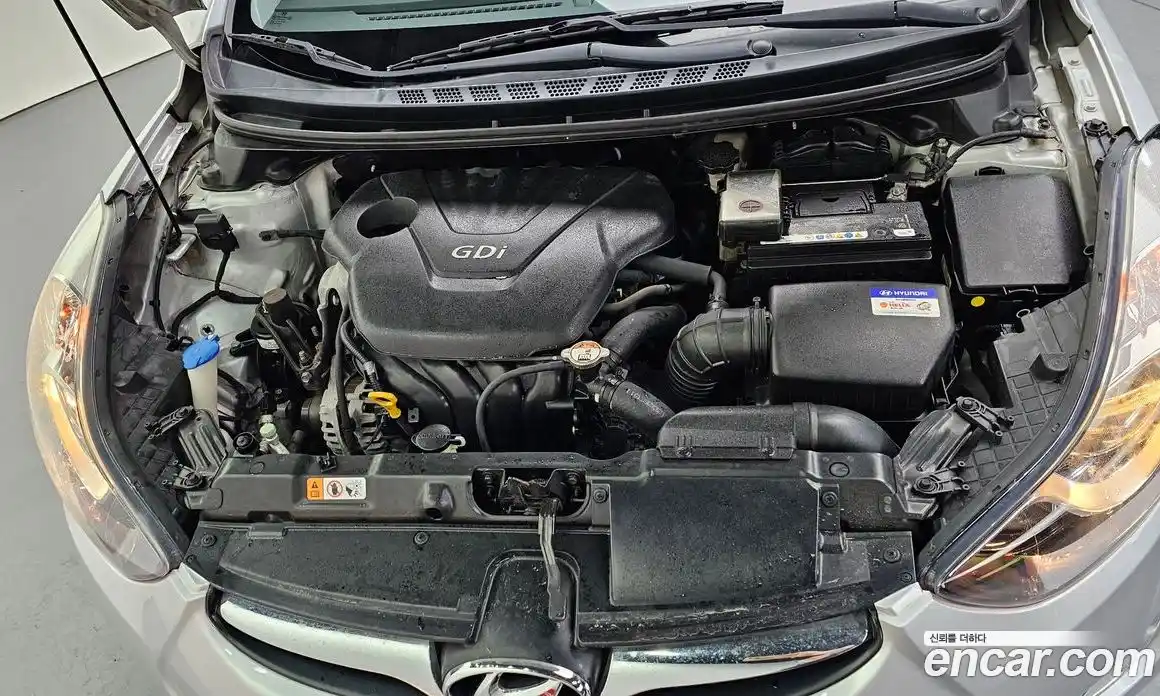 Hyundai Avante 2013 1.6 автомат (гидро), фото 5