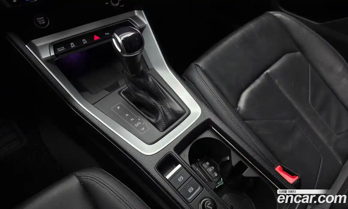 Audi Q3 2023 2.0 гидро, фото 12