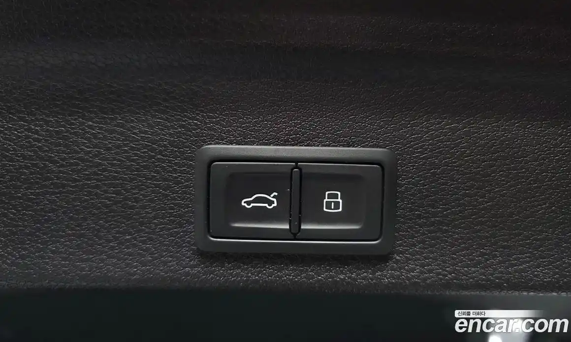 Audi Q3 2023 2.0 гидро, фото 27