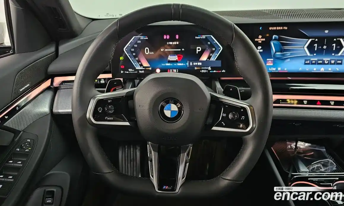 BMW 5-Series 2025 2.0 гидро, фото 14