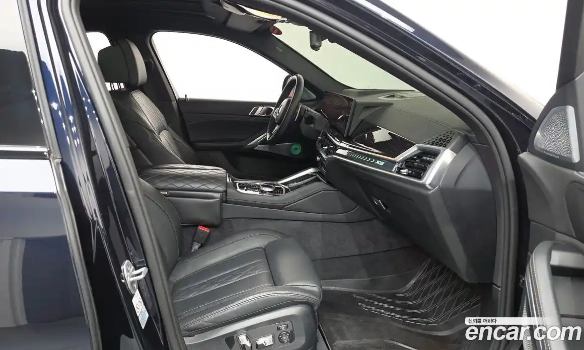BMW X6 2024 3.0 гидро, фото 16