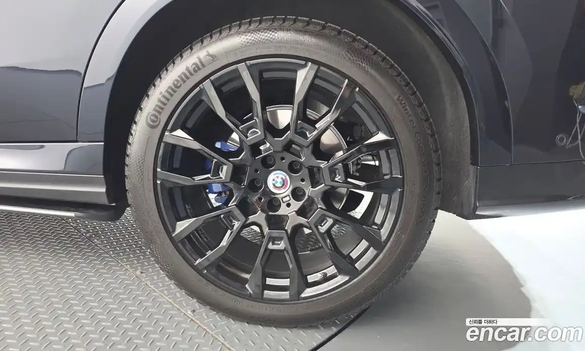 BMW X6 2024 3.0 гидро, фото 7