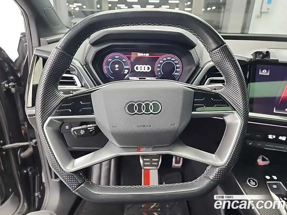 Audi Q4 e-tron 2023 гидро, фото 9