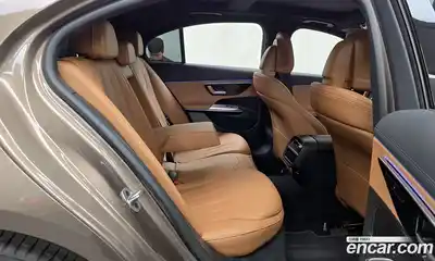 Mercedes-Benz E-Class 2025 2.0 гидро, миниатюра 12
