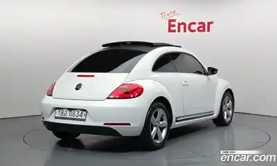 Volkswagen Beatle 2013 2.0 автомат (гидро), миниатюра 2