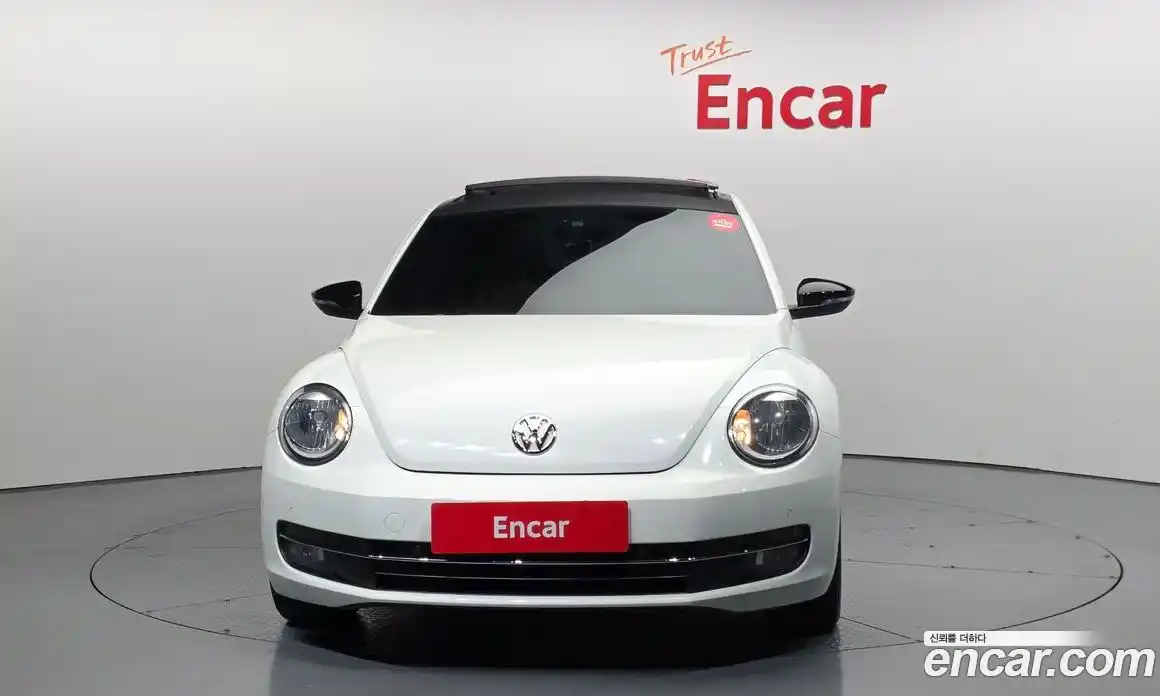 Volkswagen Beatle 2013 2.0 автомат (гидро), фото 3