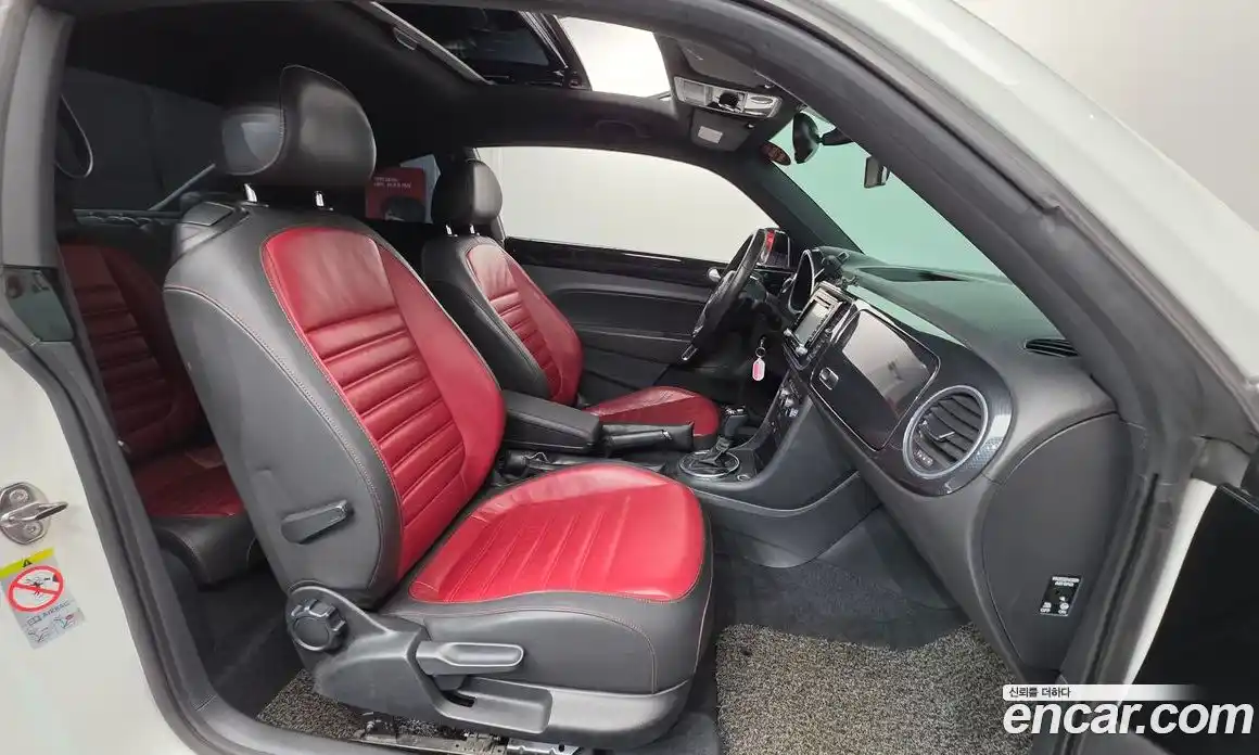 Volkswagen Beatle 2013 2.0 автомат (гидро), фото 10