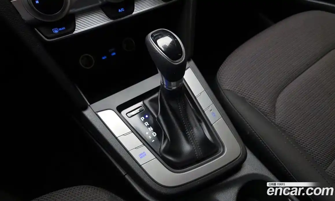 Hyundai Avante 2018 1.6 гидро, фото 12