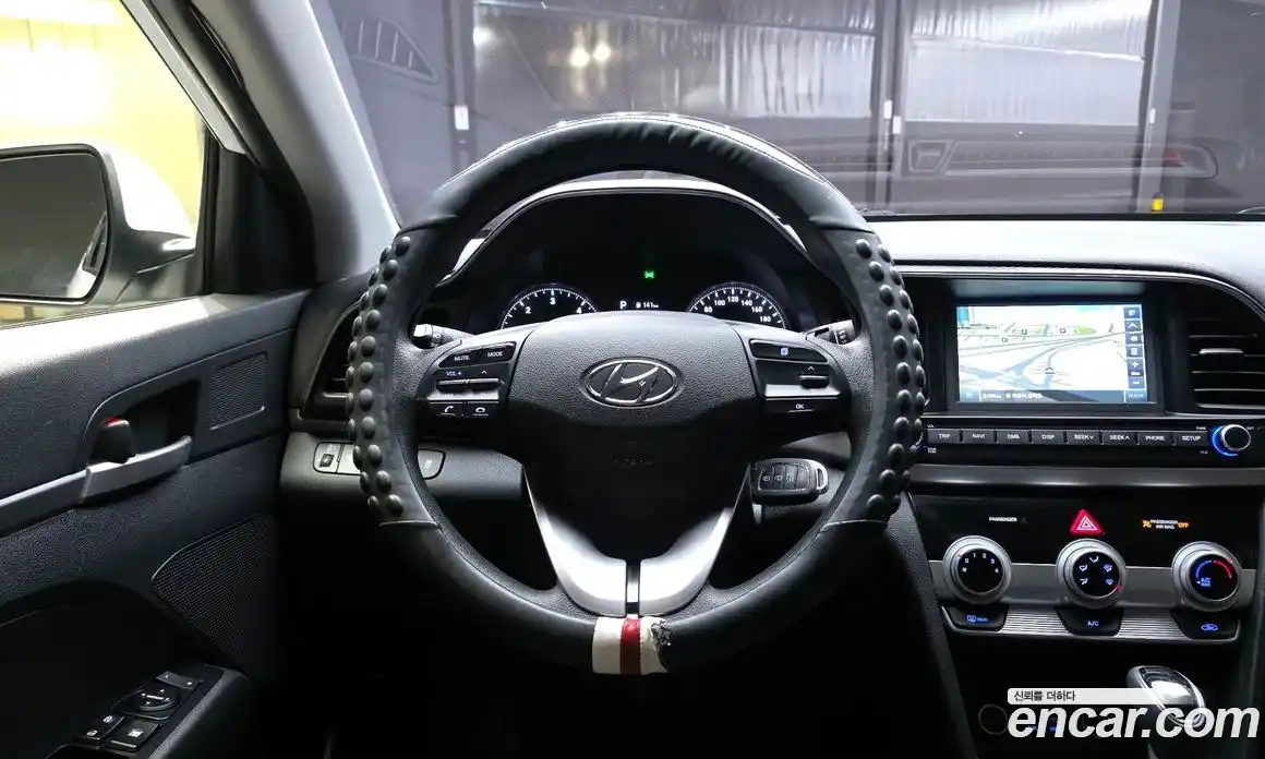 Hyundai Avante 2018 1.6 гидро, фото 19