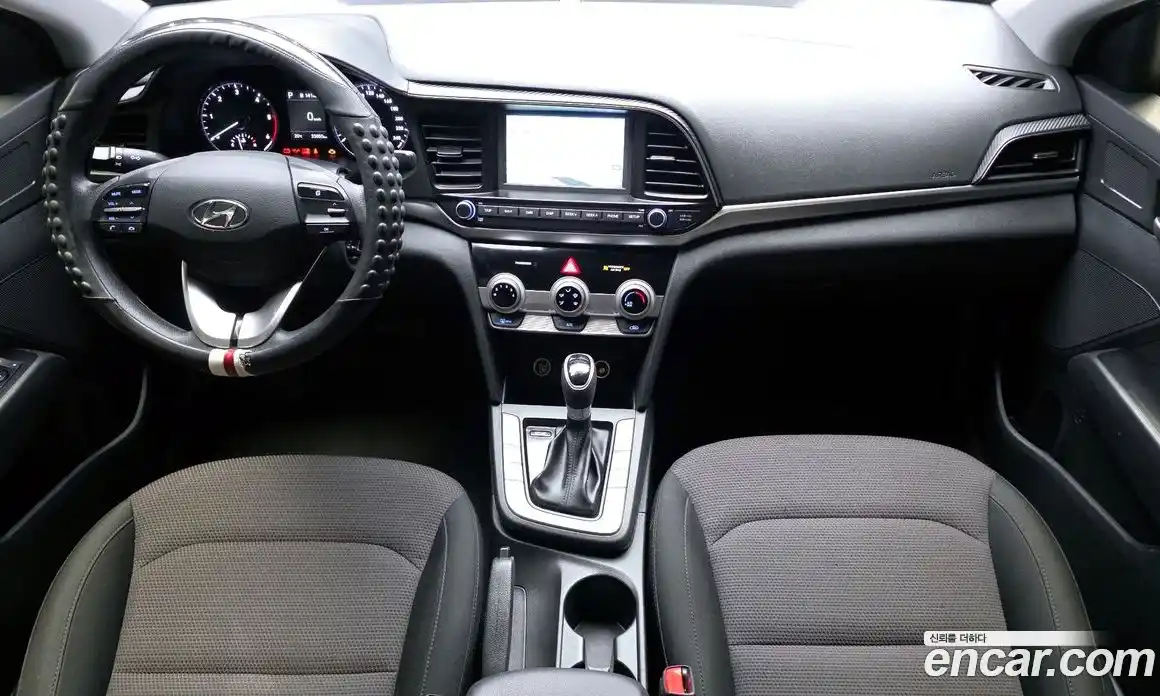 Hyundai Avante 2018 1.6 гидро, фото 10