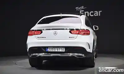 Mercedes-Benz GLE-Class 2018 3.0 гидро, миниатюра 4