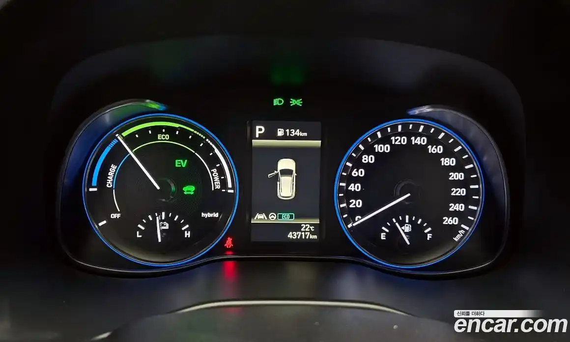 Hyundai Kona 2022 1.6 гидро, фото 11