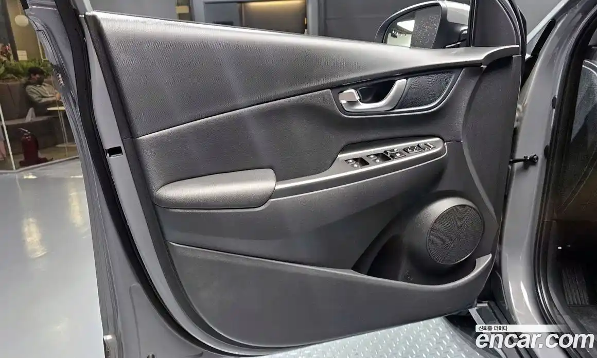 Hyundai Kona 2022 1.6 гидро, фото 14