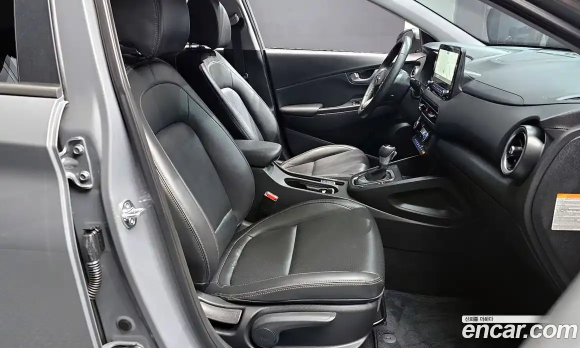 Hyundai Kona 2022 1.6 гидро, фото 16