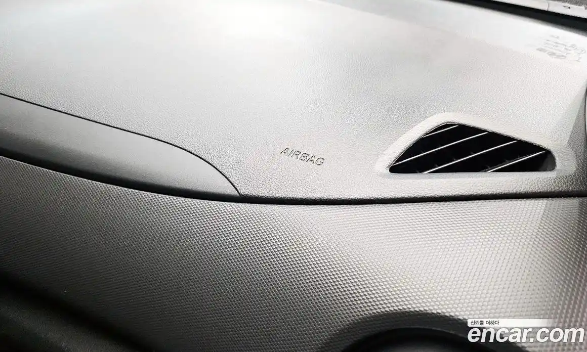 Hyundai Kona 2022 1.6 гидро, фото 30