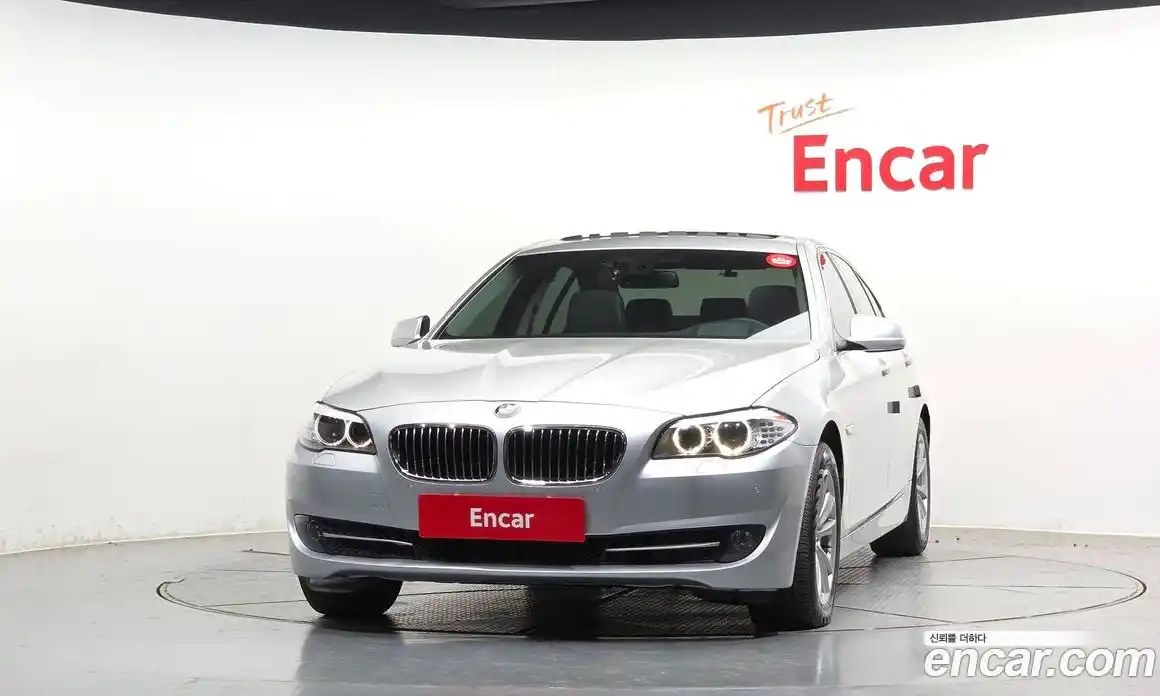 BMW 5-Series 2010 3.0 гидро, фото 3