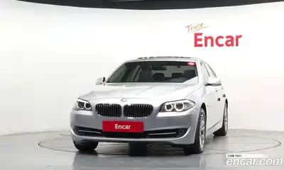 BMW 5-Series 2010 3.0 гидро, миниатюра 3