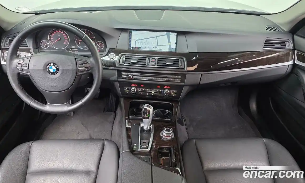 BMW 5-Series 2010 3.0 гидро, фото 7