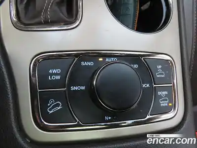 Jeep Cherokee 2016 3.0 автомат (гидро), миниатюра 11