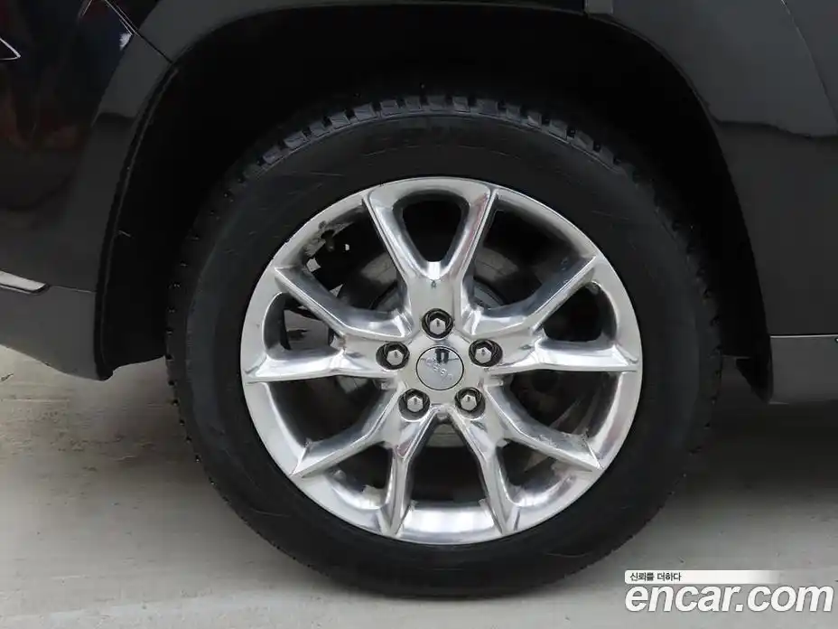 Jeep Cherokee 2016 3.0 автомат (гидро), фото 20