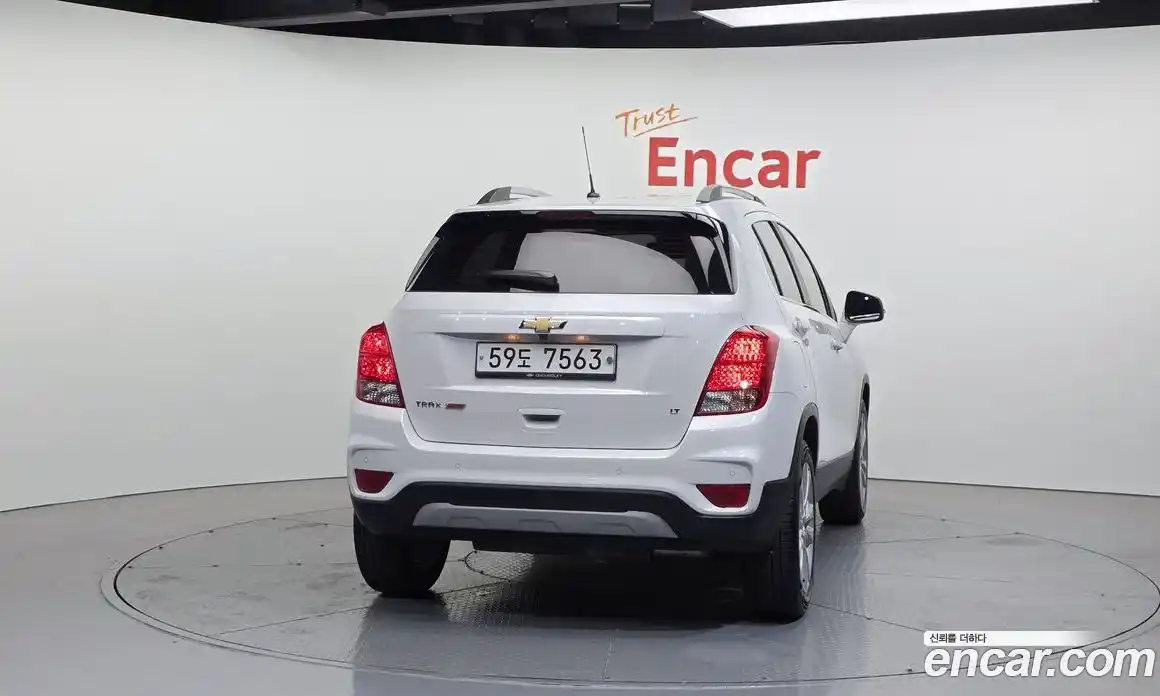 Chevrolet Trax 2018 1.4 гидро, фото 4