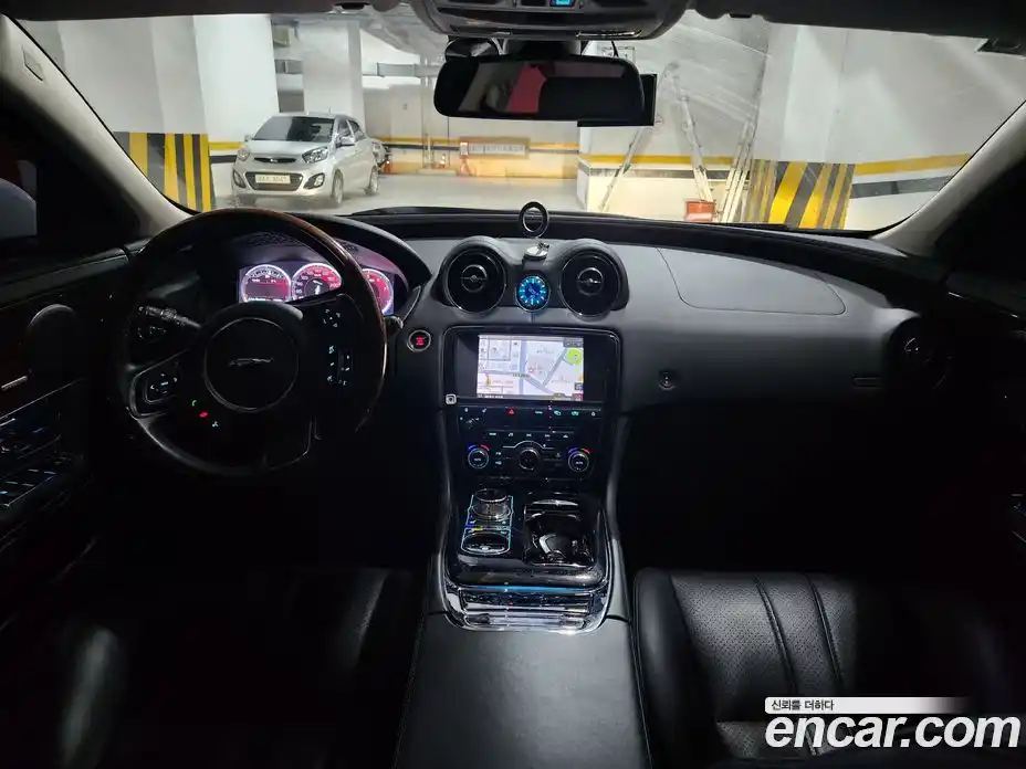 Jaguar XJ 2011 5.0 гидро, фото 5