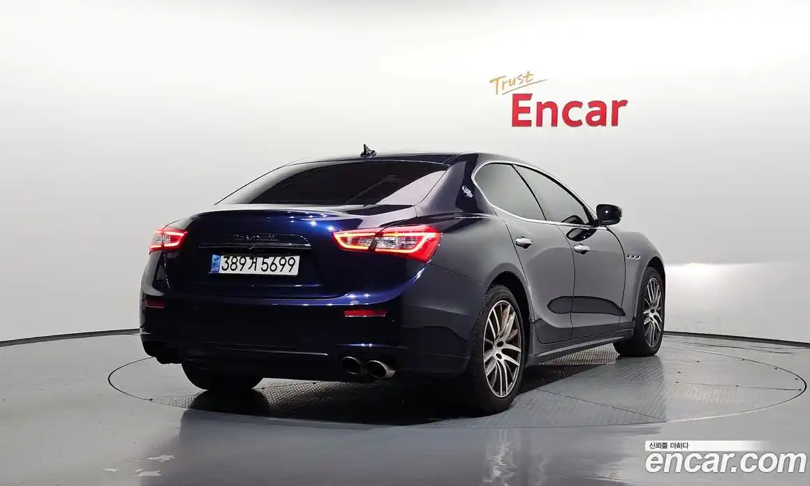Maserati Ghibli 2017 3.0 гидро, фото 2