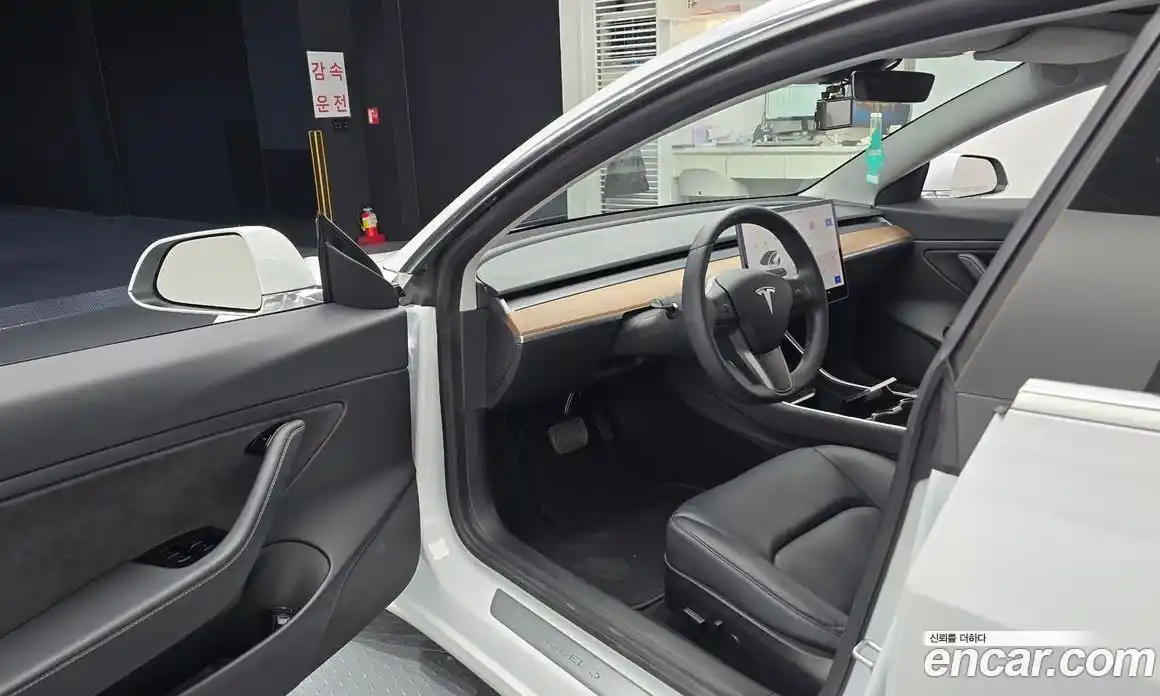 Tesla Model 3 2020 0.2 гидро, фото 11