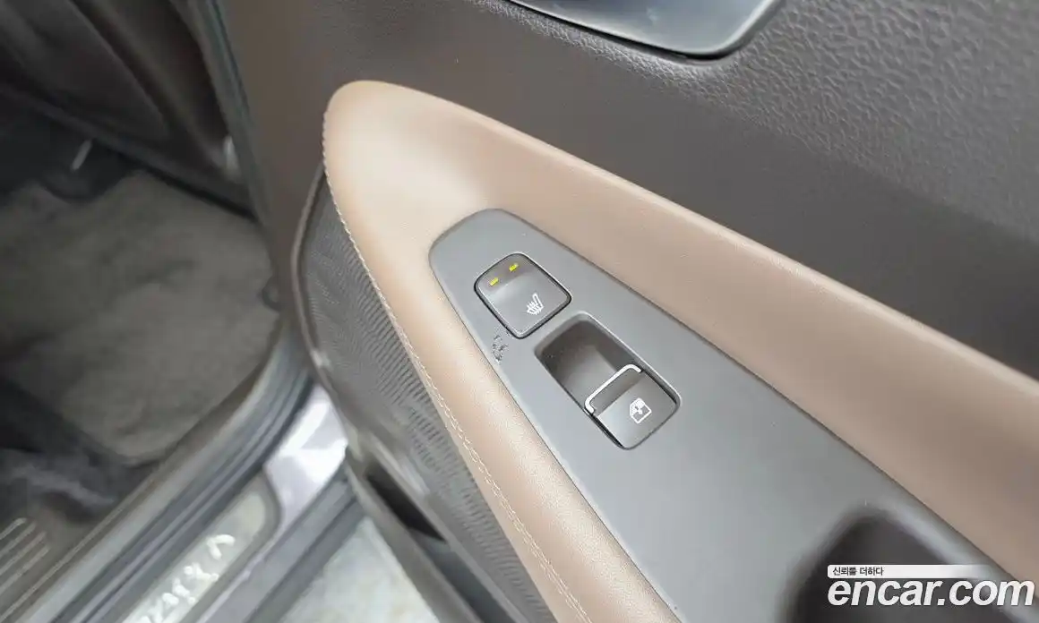Hyundai Santa Fe 2023 2.5 гидро, фото 19