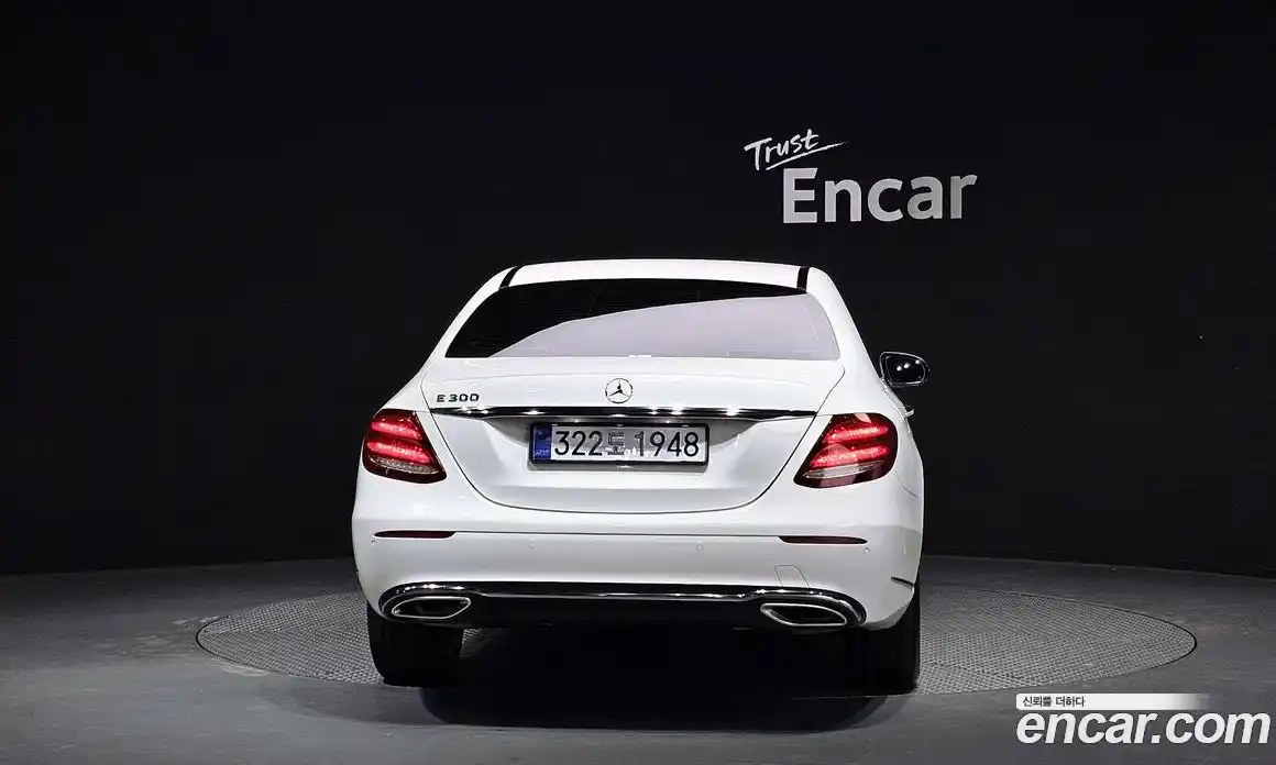 Mercedes-Benz E-Class 2019 2.0 гидро, фото 4