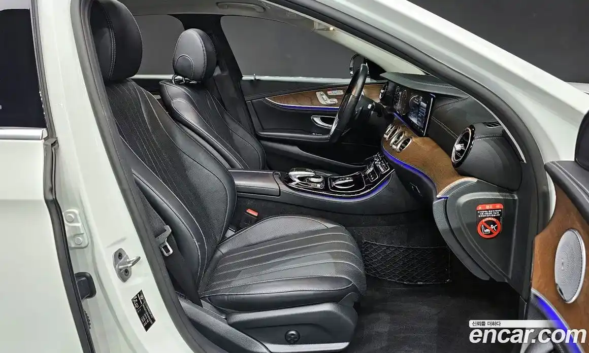 Mercedes-Benz E-Class 2019 2.0 гидро, фото 10