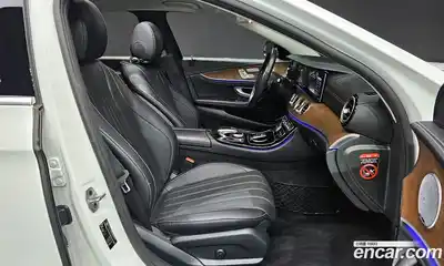Mercedes-Benz E-Class 2019 2.0 гидро, миниатюра 10