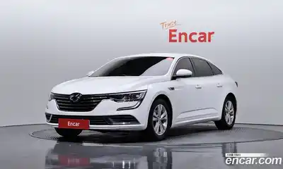 Renault SM6
