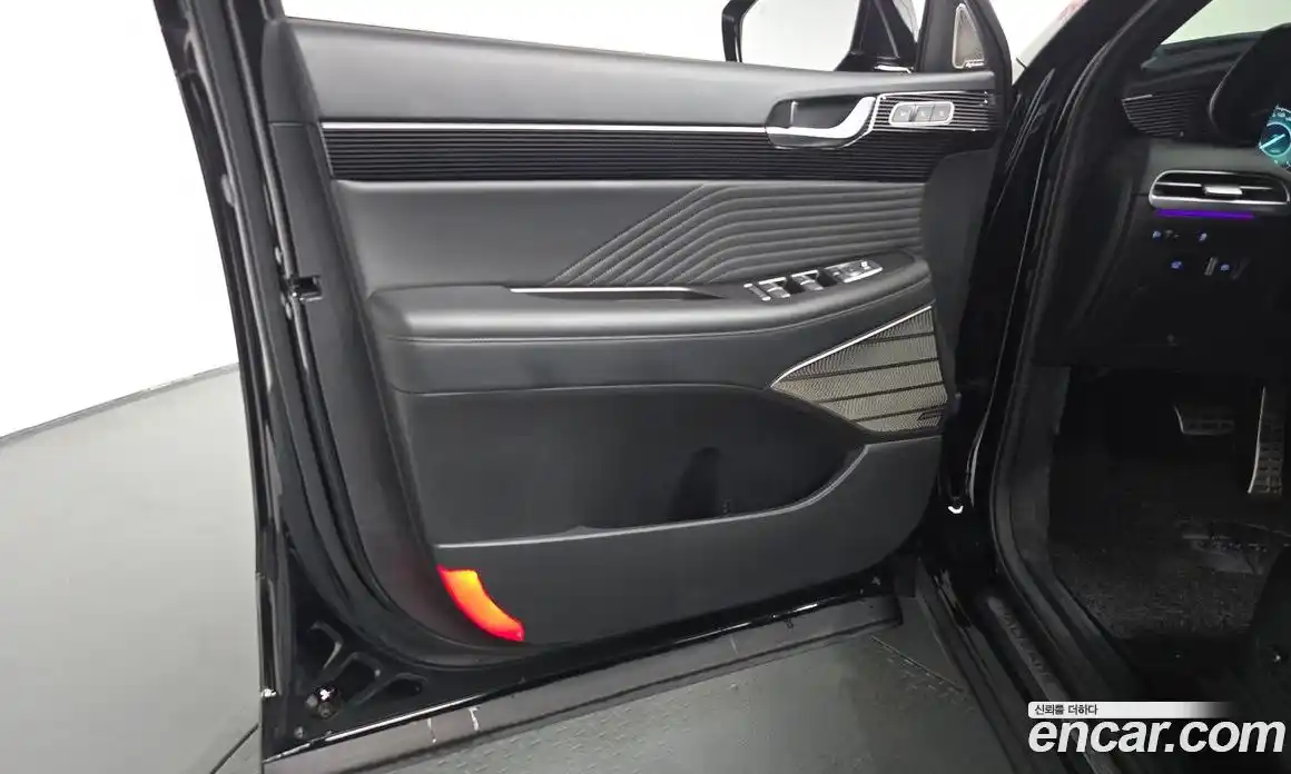 Hyundai Palisade 2024 3.8 автомат (гидро), фото 13