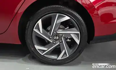 Hyundai Avante 2025 1.6 автомат (гидро), миниатюра 7