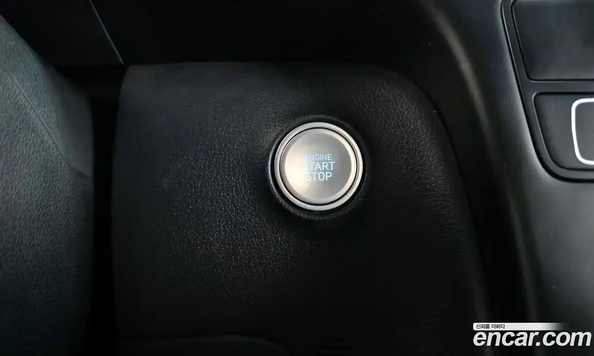 Hyundai Staria 2023 2.2 гидро, фото 28