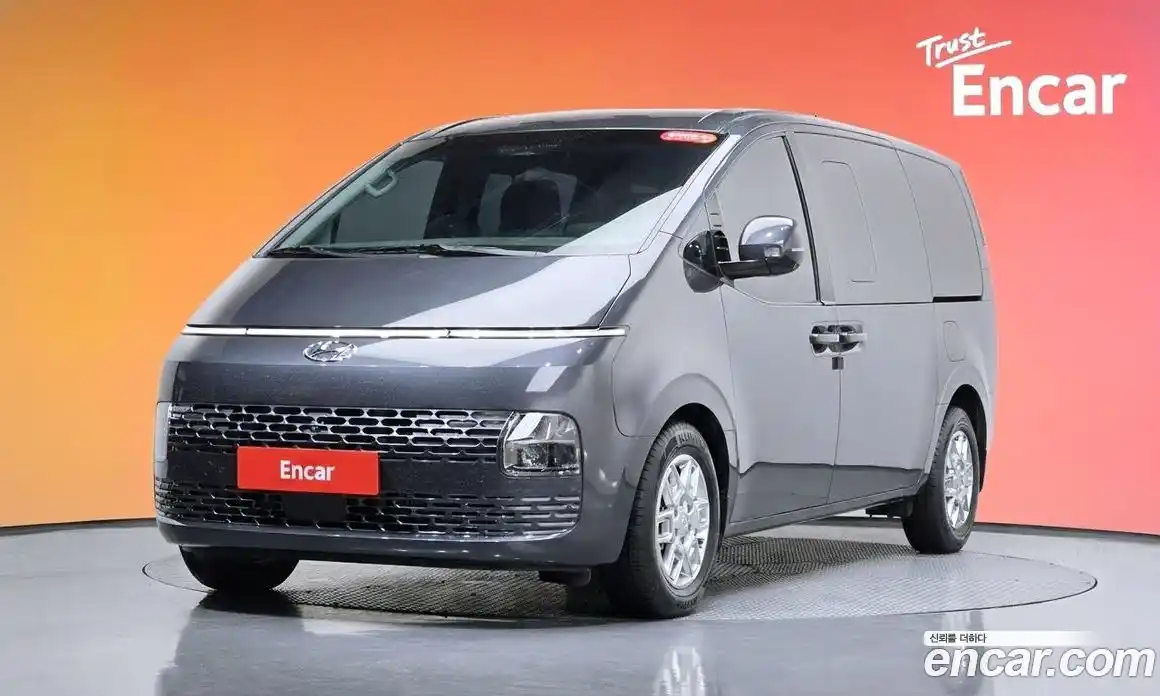 Hyundai Staria 2023 2.2 гидро, фото 37