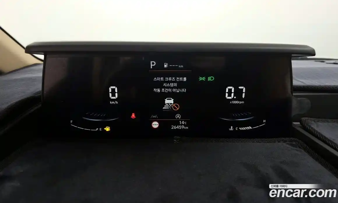 Hyundai Staria 2023 2.2 гидро, фото 11