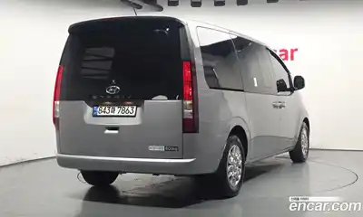 Hyundai Staria 2023 2.2 гидро, миниатюра 2
