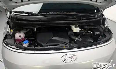 Hyundai Staria 2023 2.2 гидро, миниатюра 6
