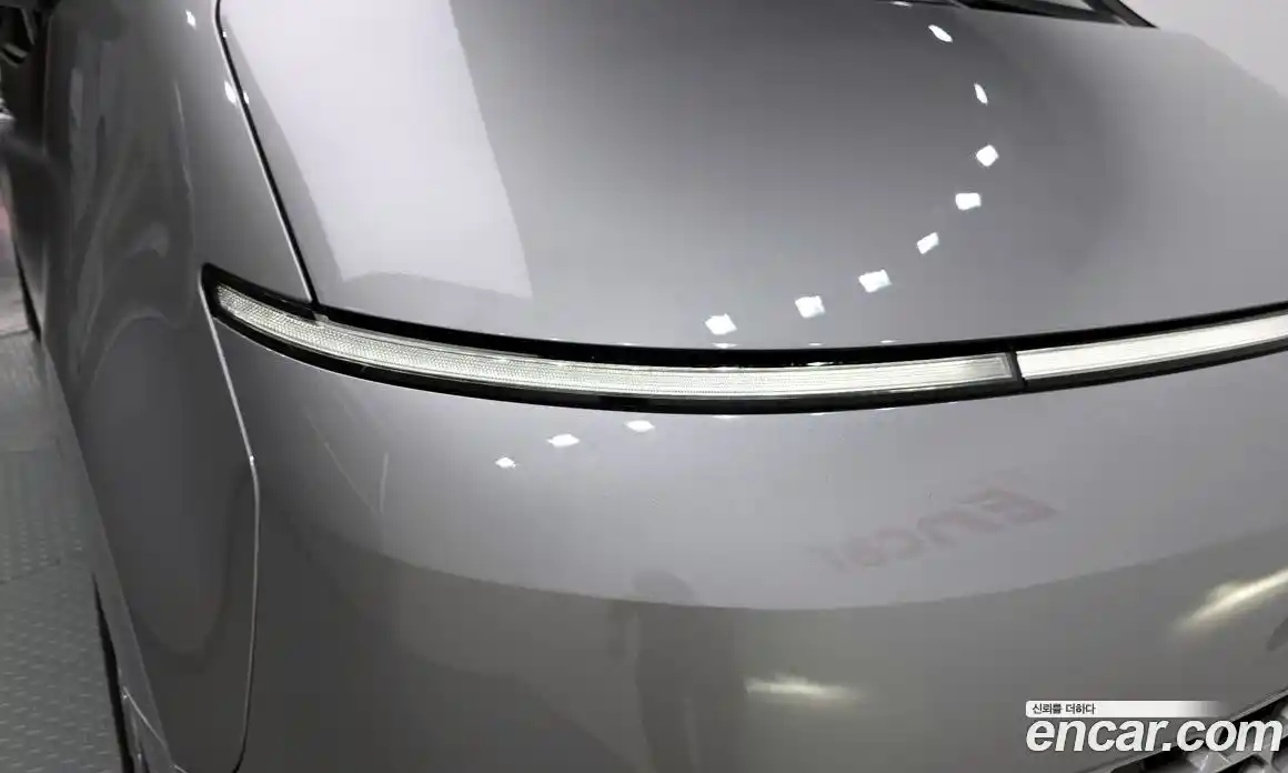 Hyundai Staria 2023 2.2 гидро, фото 8