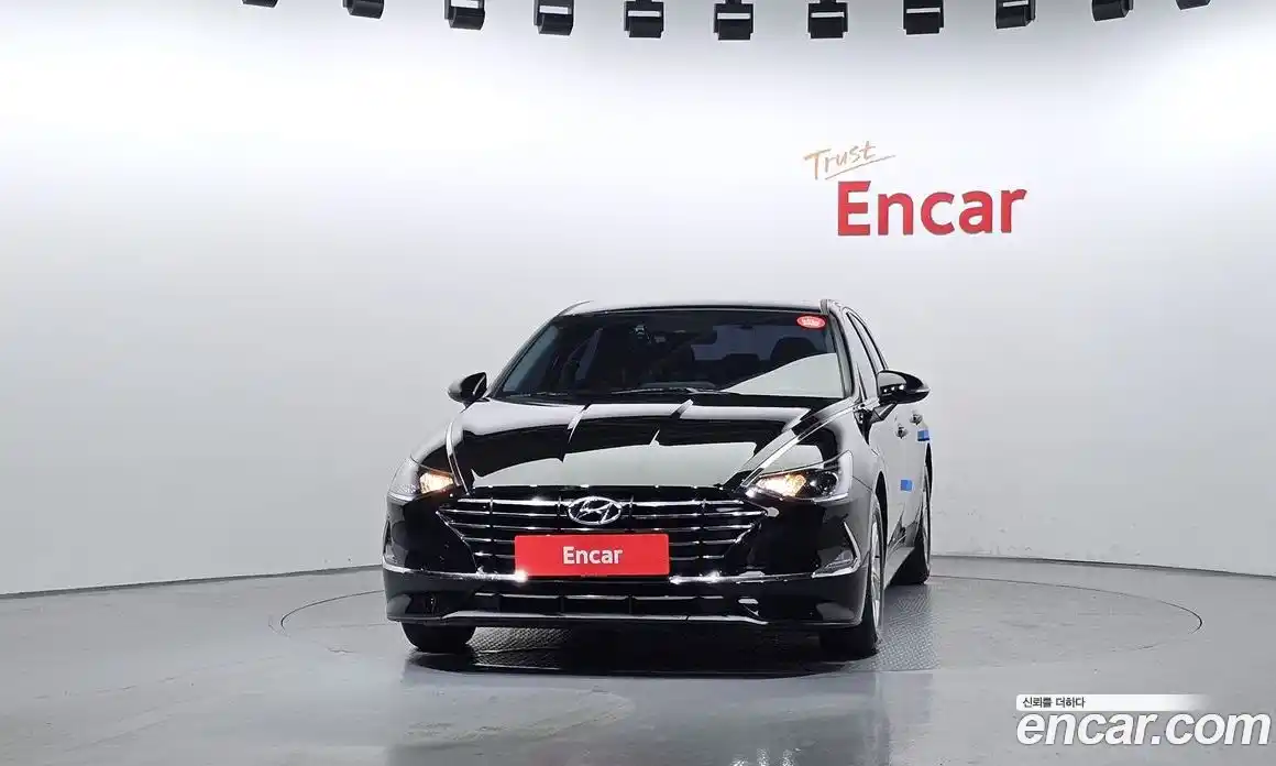 Hyundai Sonata 2021 2.0 автомат (гидро), фото 3