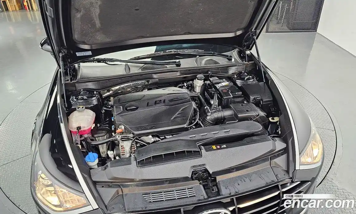 Hyundai Sonata 2021 2.0 автомат (гидро), фото 6