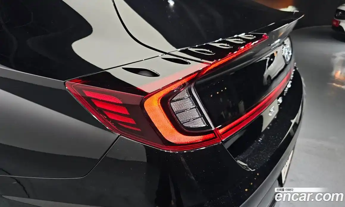 Hyundai Sonata 2021 2.0 автомат (гидро), фото 9