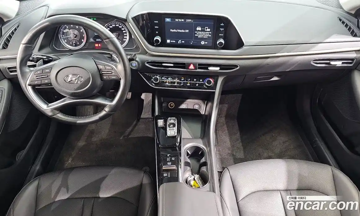 Hyundai Sonata 2021 2.0 автомат (гидро), фото 10