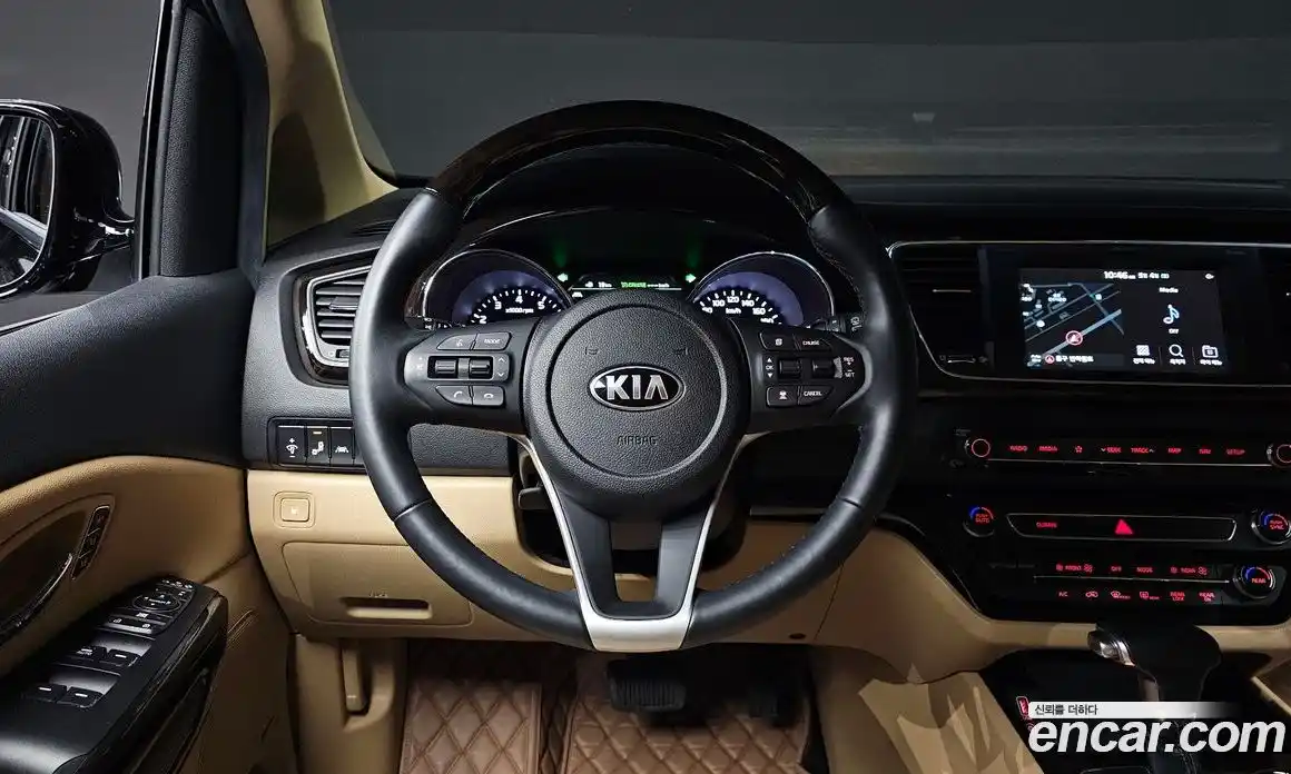 Kia Carnival 2018 3.3 автомат (гидро), фото 18