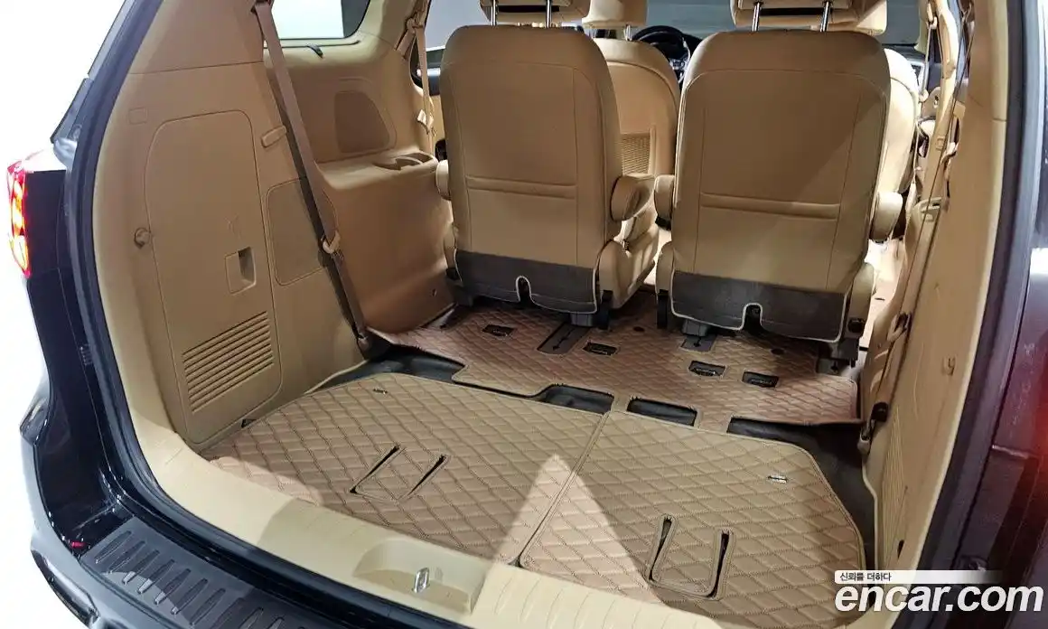Kia Carnival 2018 3.3 автомат (гидро), фото 24